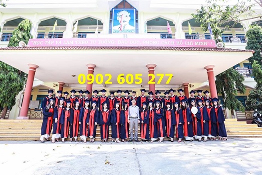 Cơ sở bán áo cử nhân sinh viên trường Nông Lâm