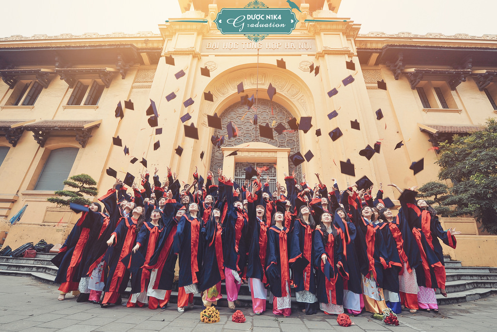 Thuê đồ cử nhân sinh viên 25k – thue do cu nhan sinh vien 25k